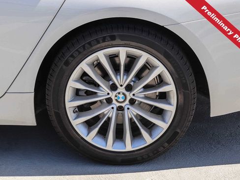 Used 2021 BMW 530i w/ Convenience Package RWD image 12
