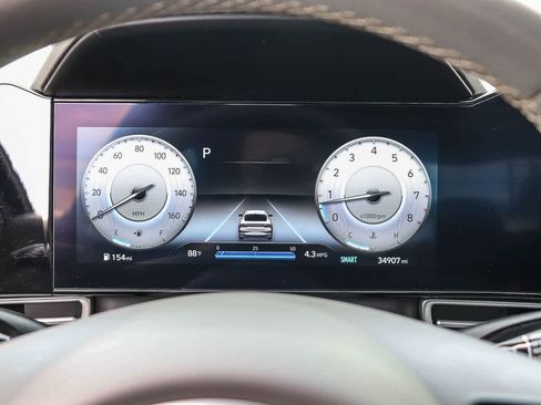 Certified 2023 Hyundai Elantra SEL w/ Convenience Package image 23