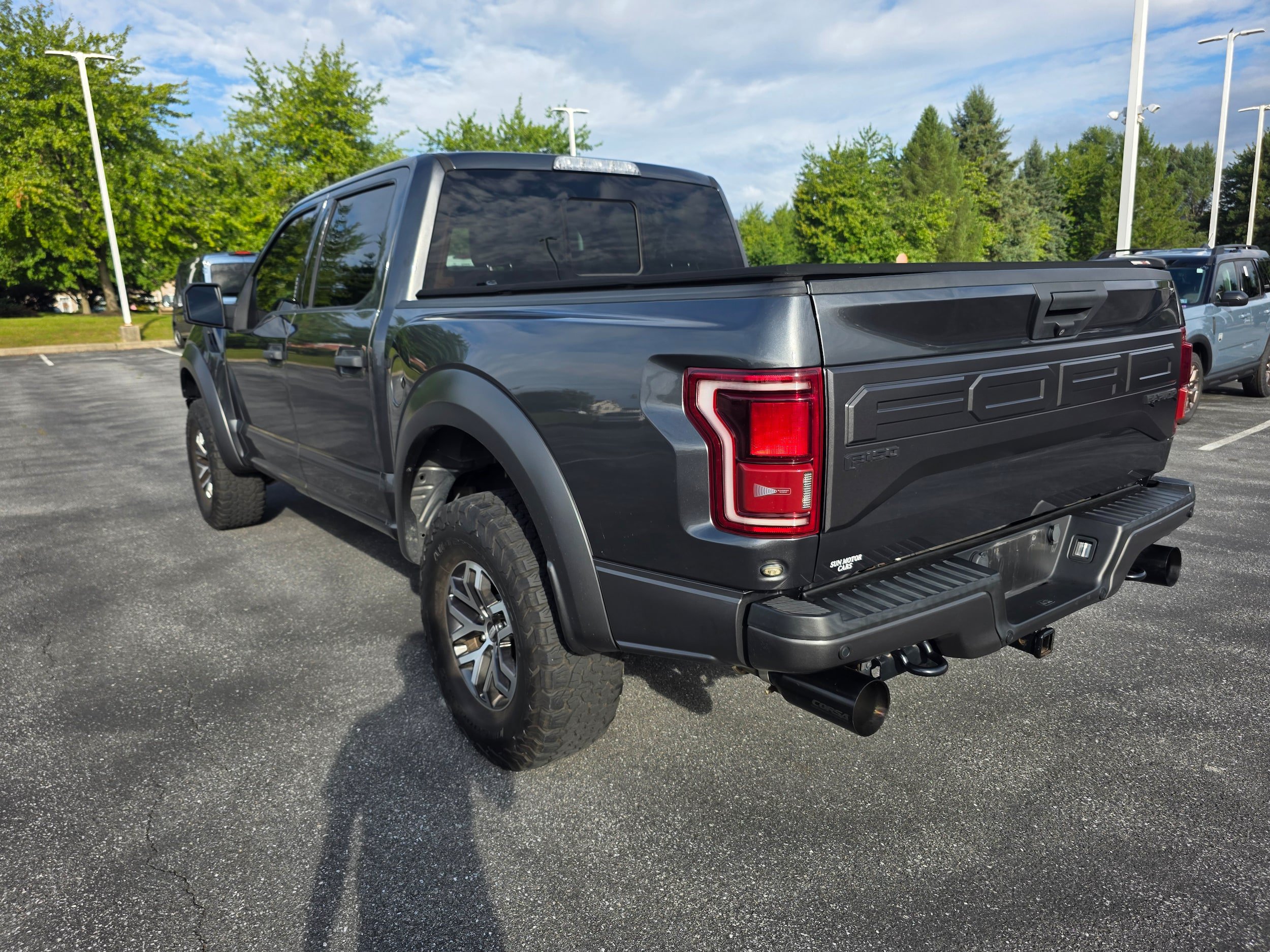 Used 2018 Ford F150 Raptor w/ Equipment Group 801A Mid AWD/4WD image 3