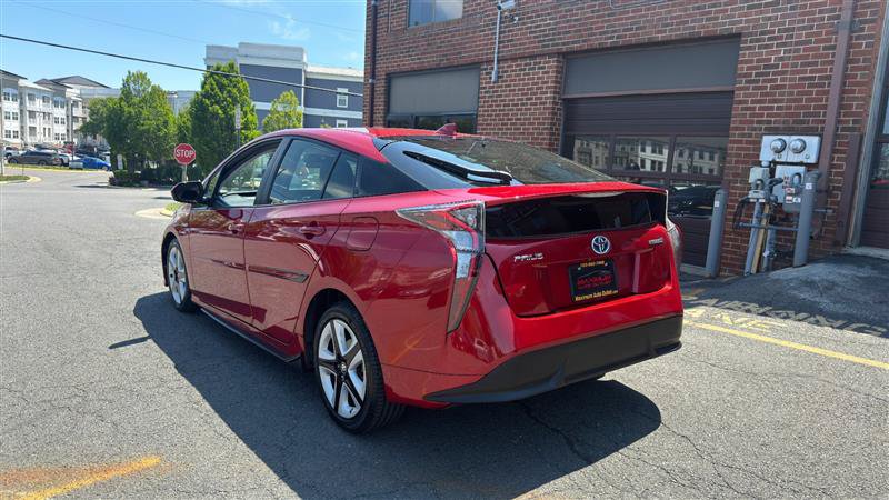 Used 2017 Toyota Prius Three Touring w/ Protection Package FWD image 10