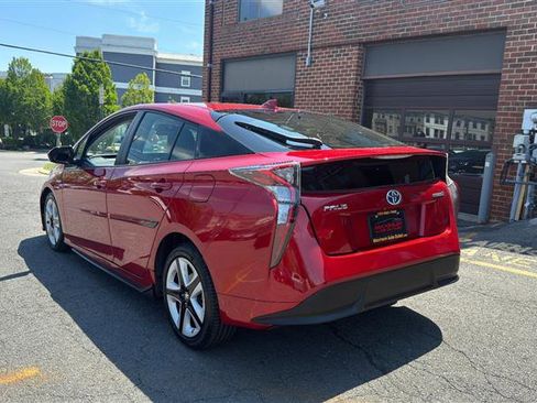 Used 2017 Toyota Prius Three Touring w/ Protection Package FWD image 10