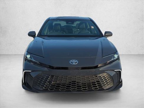 Certified 2025 Toyota Camry SE w/ Convenience Package FWD image 2