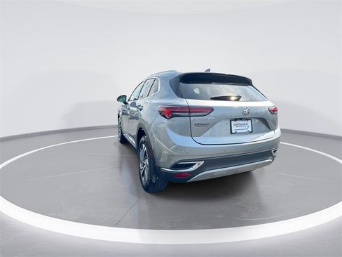 Used 2023 Buick Envision Essence image 6