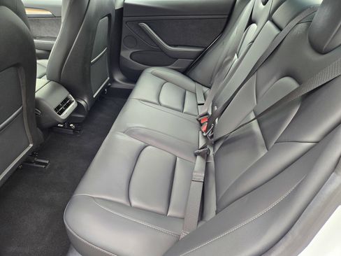 Used 2022 Tesla Model 3 RWD image 12