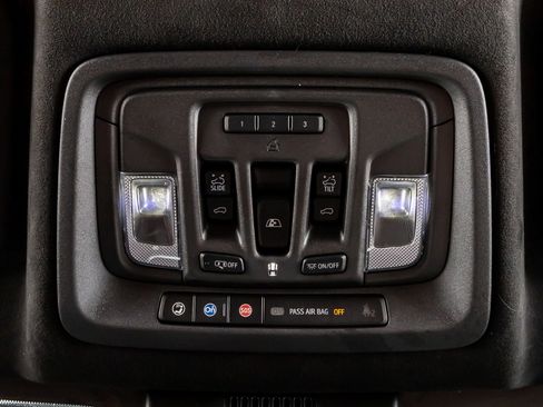 Used 2024 GMC Sierra 3500 Denali Ultimate image 28