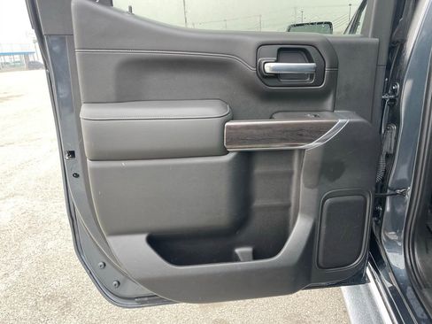 Used 2021 Chevrolet Silverado 1500 LTZ image 20