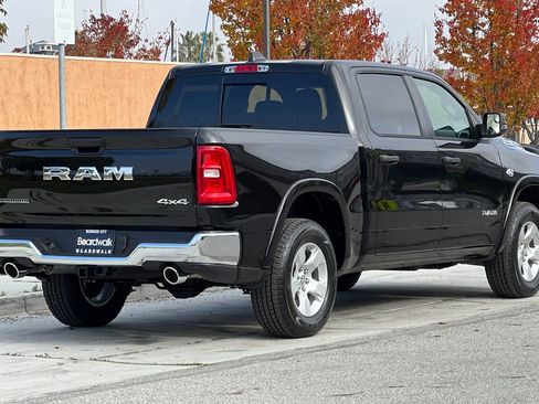 New 2026 RAM 1500 Big Horn AWD/4WD image 4