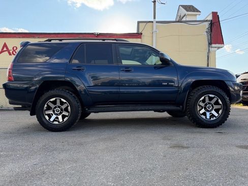Used 2005 Toyota 4Runner SR5 image 9