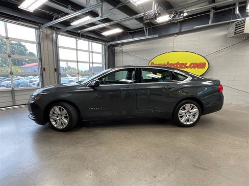 Used 2019 Chevrolet Impala LS FWD image 2