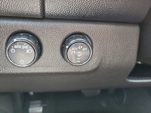 Used 2018 Chevrolet Colorado ZR2 AWD/4WD image 22