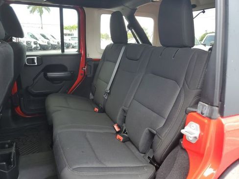 Used 2020 Jeep Wrangler Unlimited Sport S AWD/4WD image 13