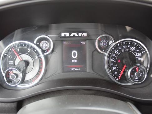 Used 2023 RAM 2500 Big Horn w/ Level 1 Equipment Group AWD/4WD image 29
