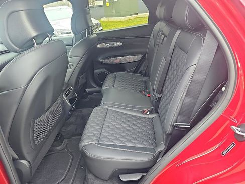 Used 2025 Genesis GV70 3.5T Sport w/ Sport Advanced Package image 33