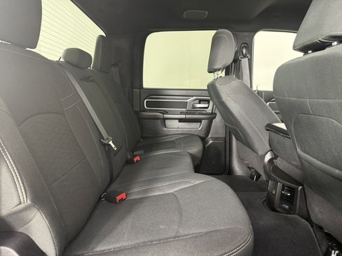 Used 2025 RAM 2500 Big Horn AWD/4WD image 13