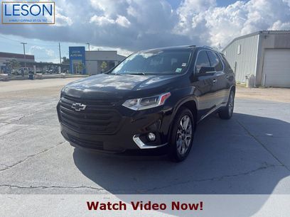 Certified 2020 Chevrolet Traverse Premier w/ LPO, Blackout Package