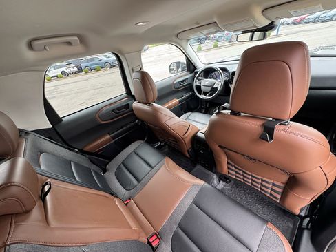 Used 2021 Ford Bronco Sport Outer Banks AWD/4WD image 19