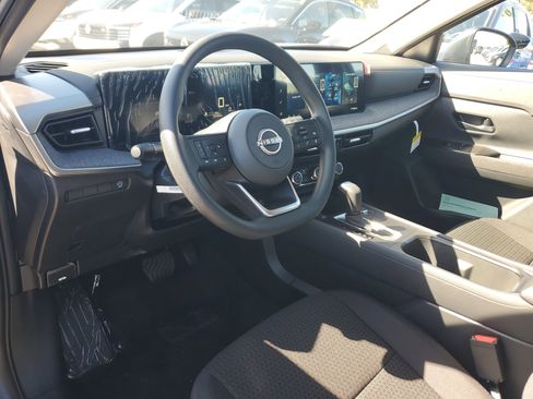 New 2026 Nissan Kicks S image 7