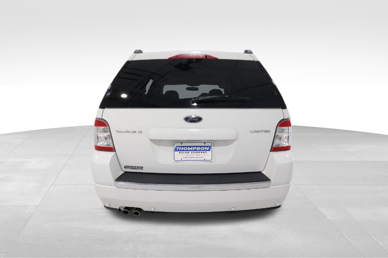 Used 2008 Ford Taurus X Limited FWD image 3