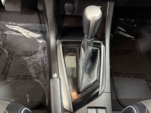 Used 2016 Toyota Corolla S image 21