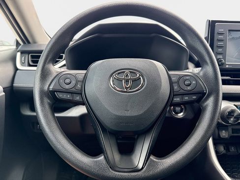 Used 2021 Toyota RAV4 XLE FWD image 26