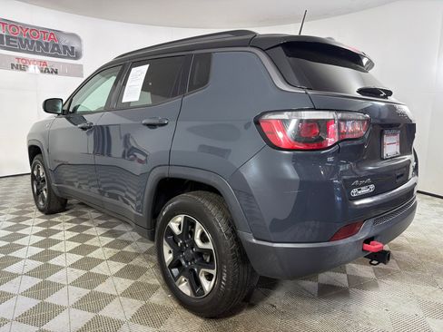 Used 2018 Jeep Compass Trailhawk w/ Leather Interior Group AWD/4WD image 6