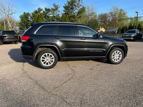Used 2015 Jeep Grand Cherokee Laredo w/ Quick Order Package 23E AWD/4WD image 6