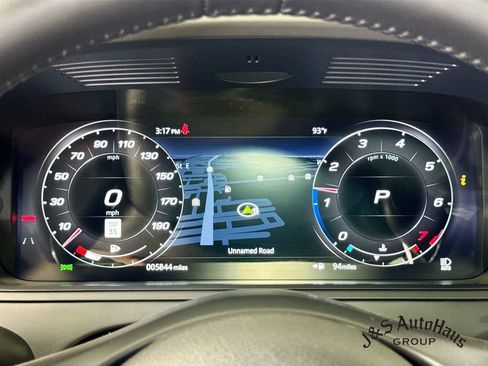 Used 2024 Jaguar F-TYPE R AWD/4WD image 15
