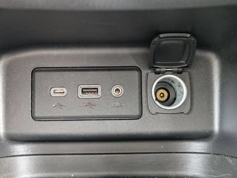 Used 2020 Chevrolet Equinox LT AWD/4WD image 23