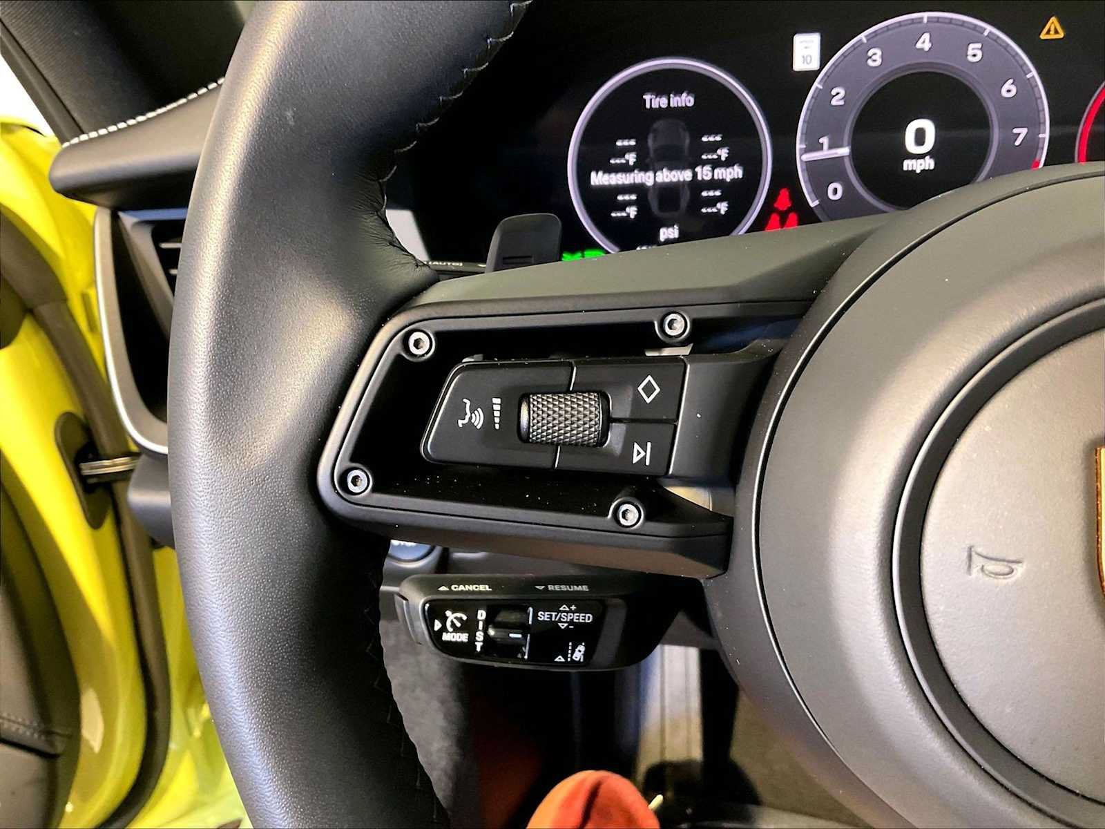 Certified 2025 Porsche 911 Carrera RWD image 27
