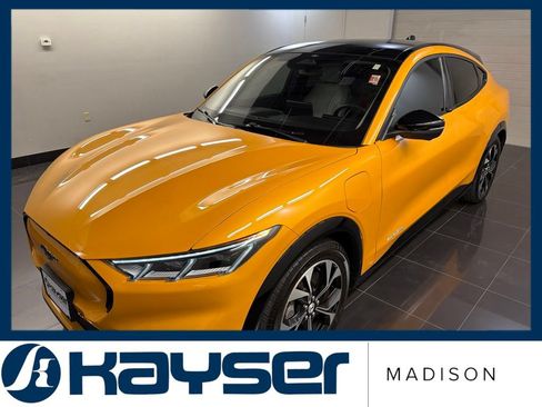 Certified 2023 Ford Mustang Mach-E Premium AWD/4WD image 3