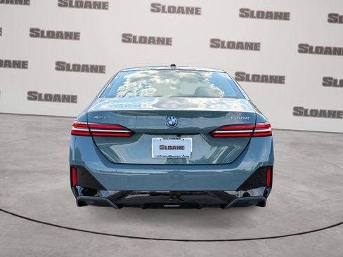Certified 2026 BMW 550e xDrive AWD/4WD image 4
