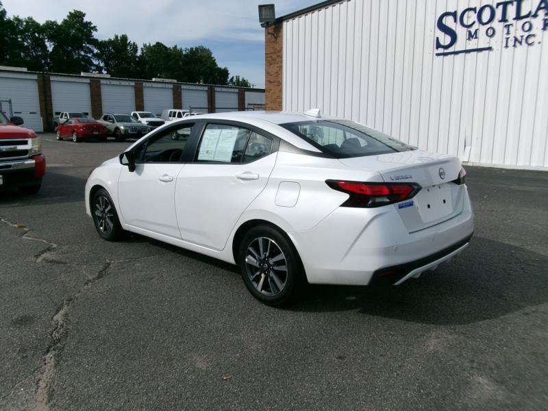 Used 2025 Nissan Versa SV FWD image 8