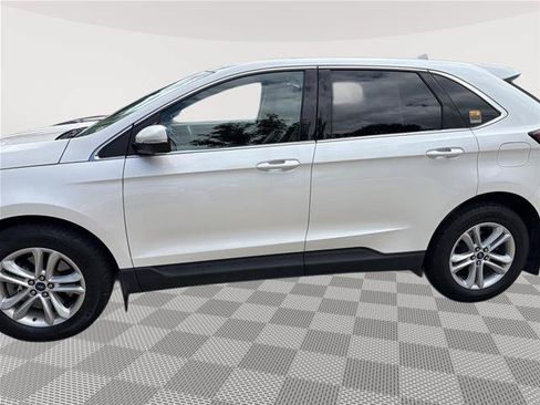 Certified 2019 Ford Edge SEL w/ Equipment Group 201A AWD/4WD image 2