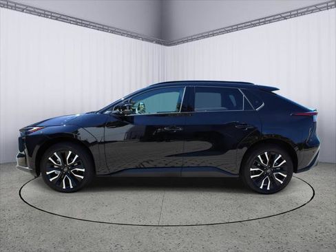 Certified 2026 Toyota bZ AWD/4WD image 5