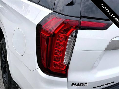 Used 2023 GMC Yukon Denali AWD/4WD image 22