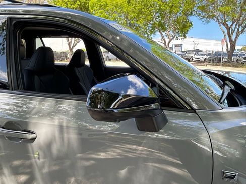 Used 2025 Lexus TX 500h AWD w/ Technology Package image 33