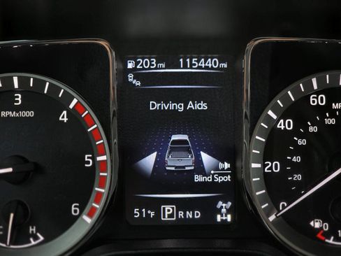 Used 2018 Nissan Titan SL w/ Midnight Edition image 32