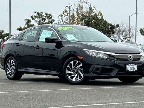 Used 2016 Honda Civic EX image 2