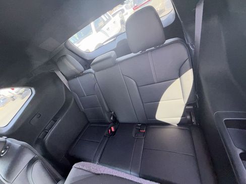 New 2026 GMC Acadia Elevation w/ Elevation Premium Package FWD image 23