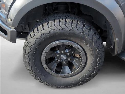 Used 2017 Ford F150 Raptor w/ Equipment Group 802A Luxury image 25