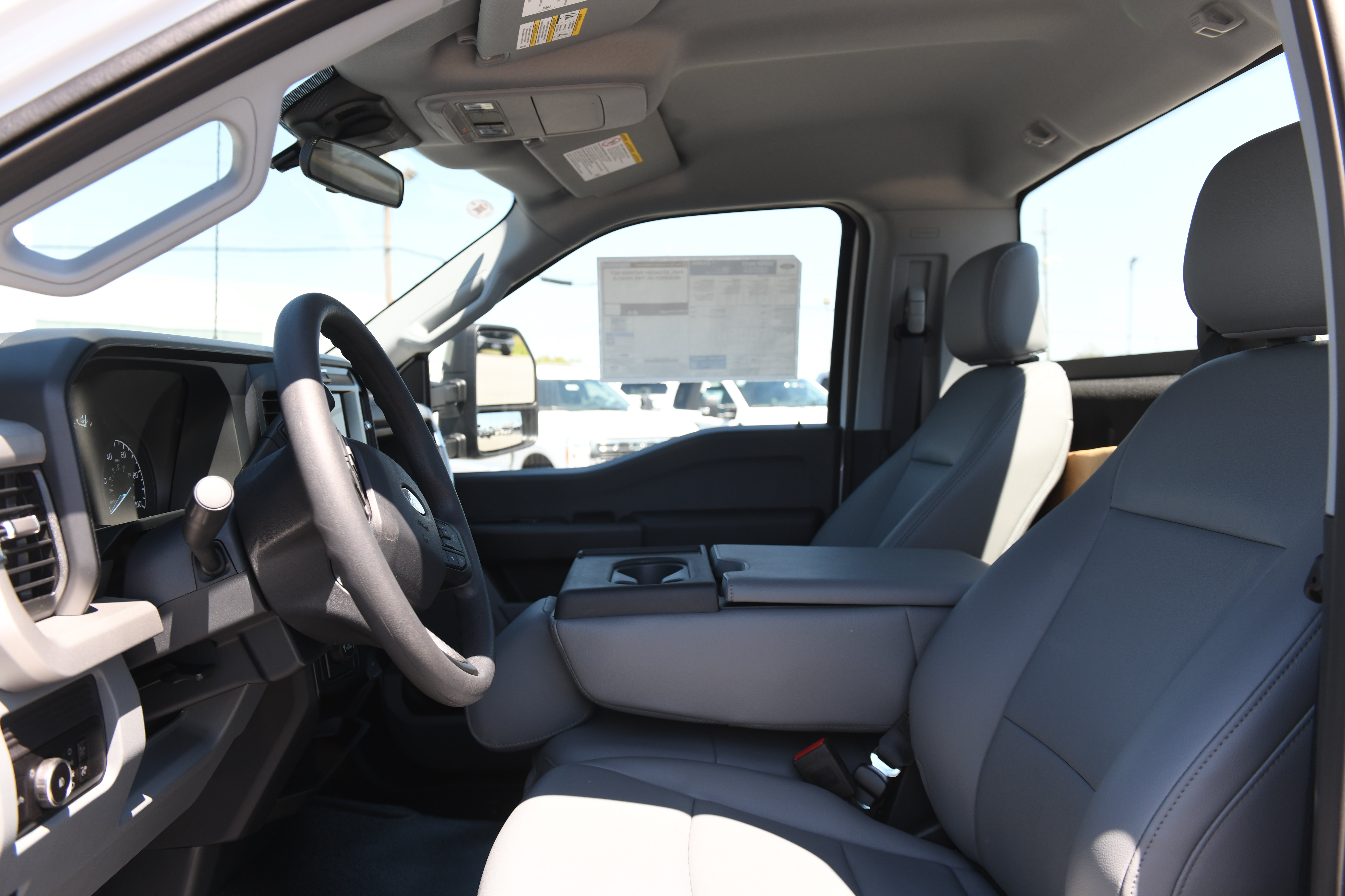 New 2027 Ford F250 XL w/ XL Chrome Package RWD image 10