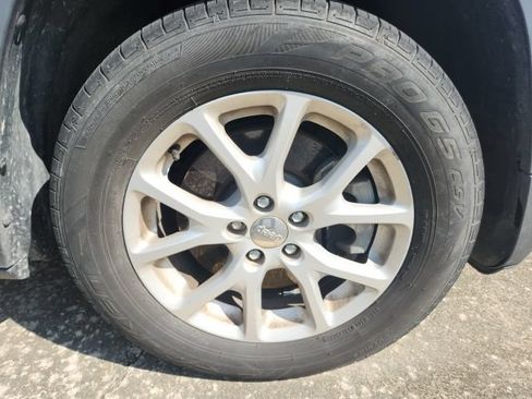 Used 2016 Jeep Cherokee Latitude FWD image 11
