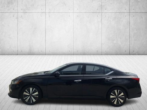 Used 2019 Nissan Altima 2.5 SL image 2