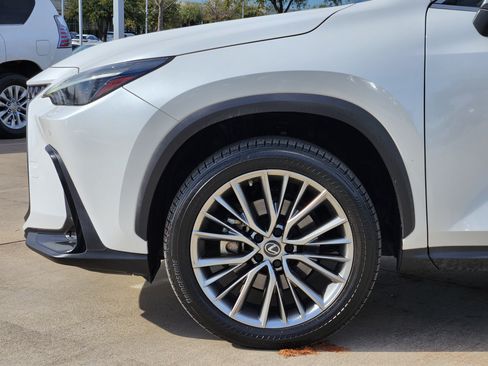 Used 2022 Lexus NX 350 AWD w/ Luxury Package image 10