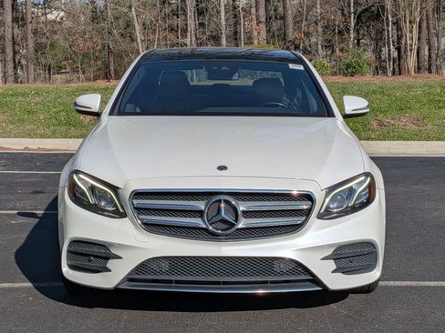 Used 2018 Mercedes-Benz E 400 E 400 image 3