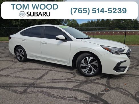 Certified 2025 Subaru Legacy Premium AWD/4WD image 1
