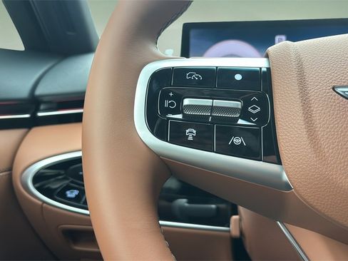 New 2026 Genesis GV70 2.5T Advanced image 26