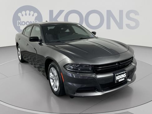Used 2023 Dodge Charger SXT w/ Cold Weather Package RWD image 10