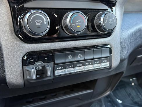 New 2026 RAM 3500 Tradesman image 19