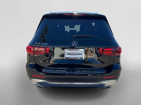 Certified 2026 Mercedes-Benz GLB 250 image 4